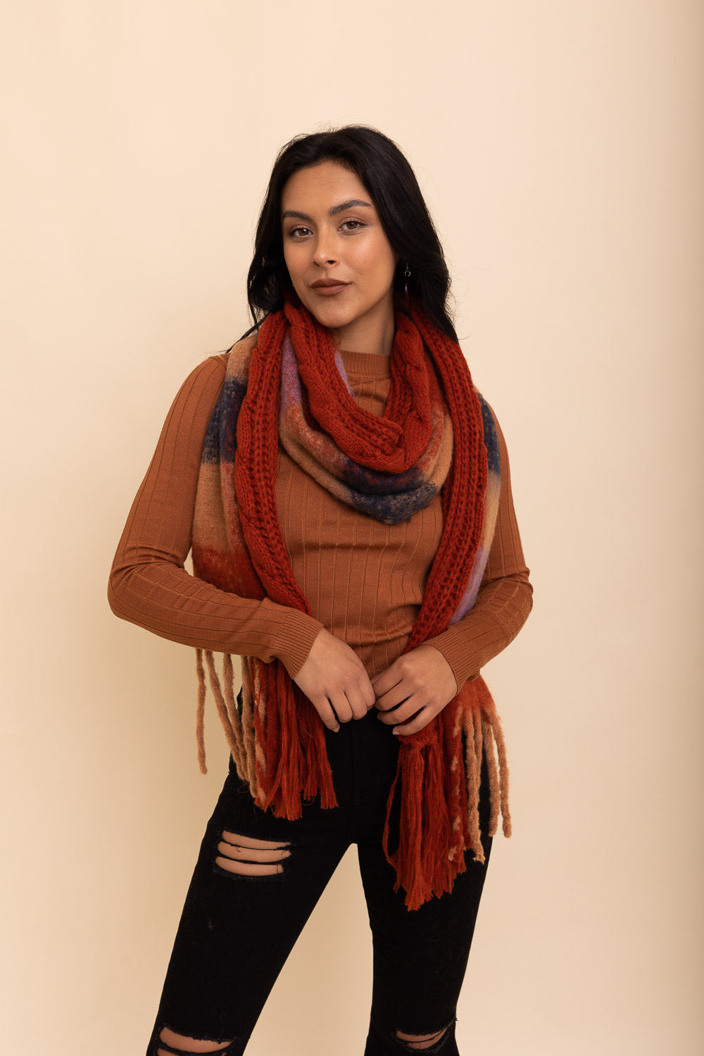 Knit Blend Tassel Trim Scarf